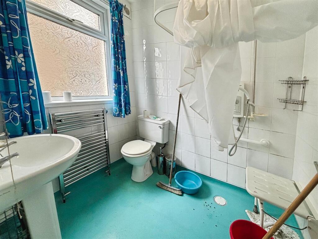 Ground Floor Wet Room