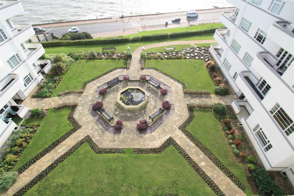 Communal Gardens.jpg