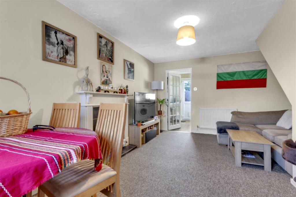 Sitting Room.jpg