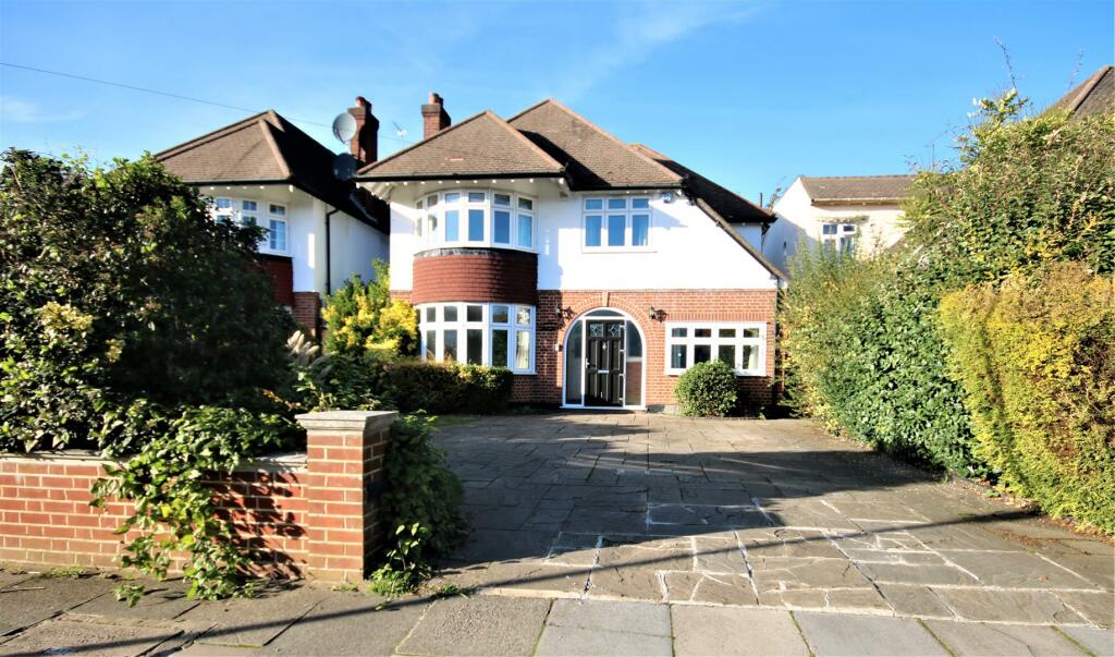 STREET VIEW OF PROPERTY: