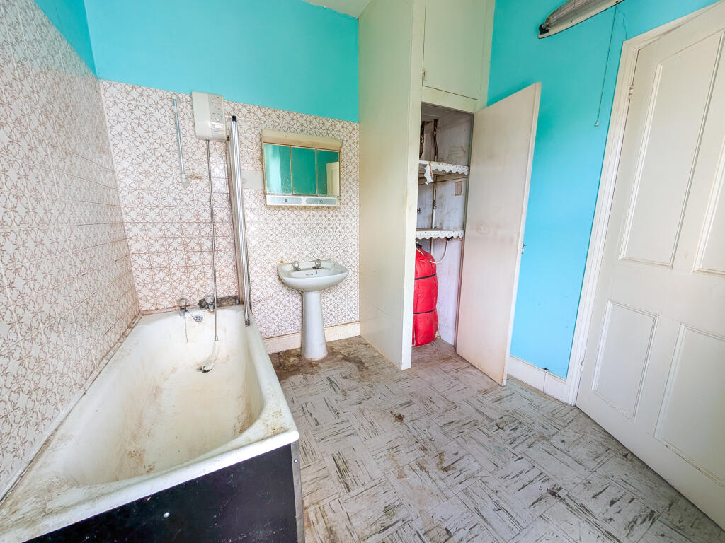 01-09-2025  21-37-01 PXL 20250901 082925486.0rBur T202509041116.jpg