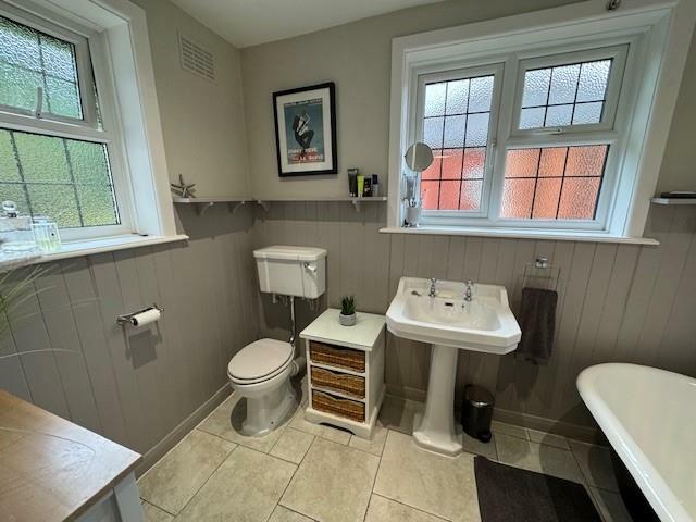 BATH.jpg