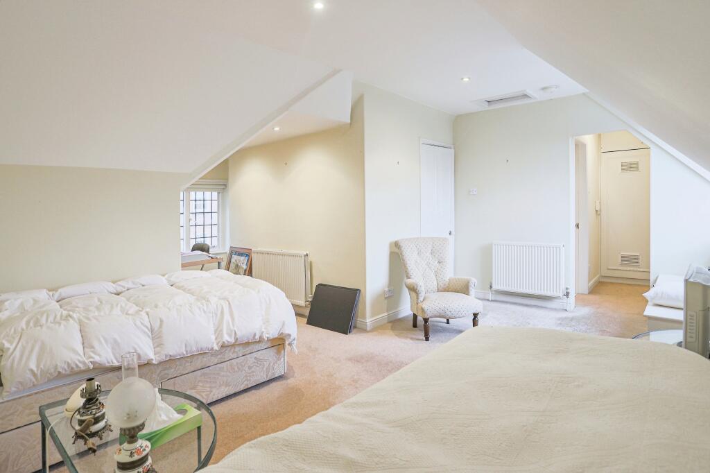 Principal Bedroom