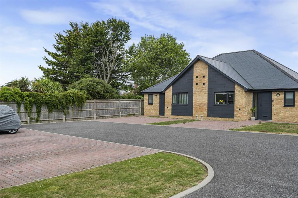 Photo 24-07-2025, 11 18 31.jpg