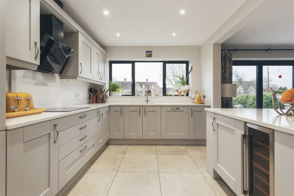 64957_Laxton House Lake Lane Frampton on Severn (1