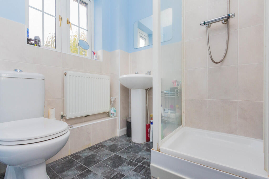 Ensuite Shower Ro...