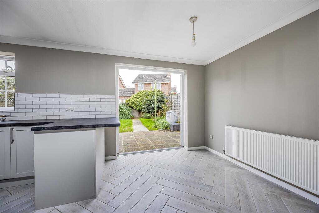 22 Royal Way, Waterlooville-PorticoMarketing-SoldB