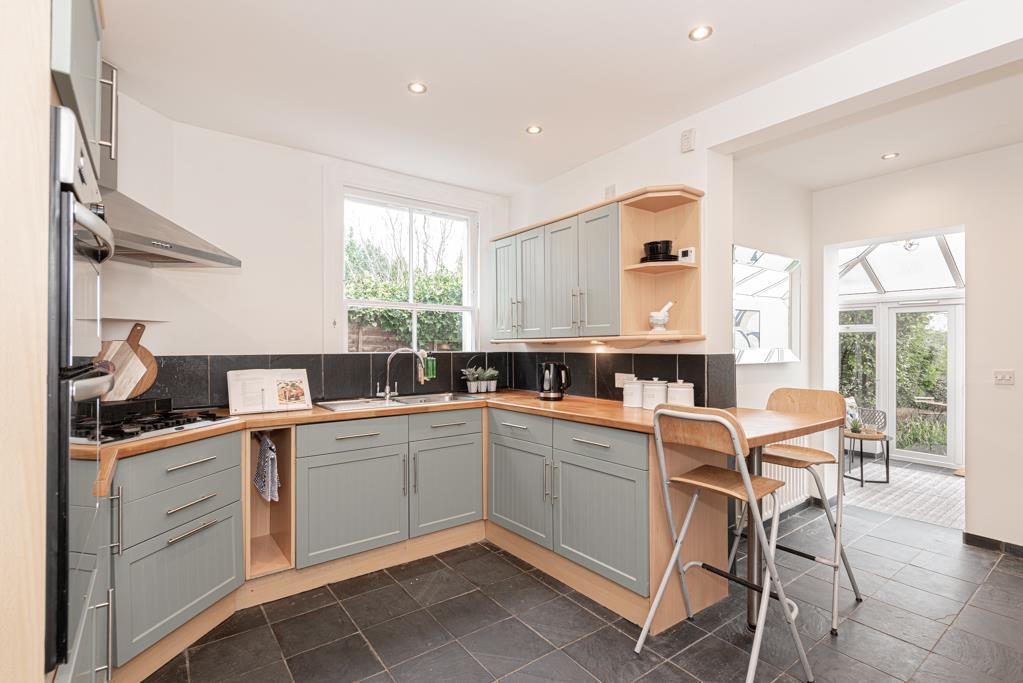 (Rightmove) 12.jpg