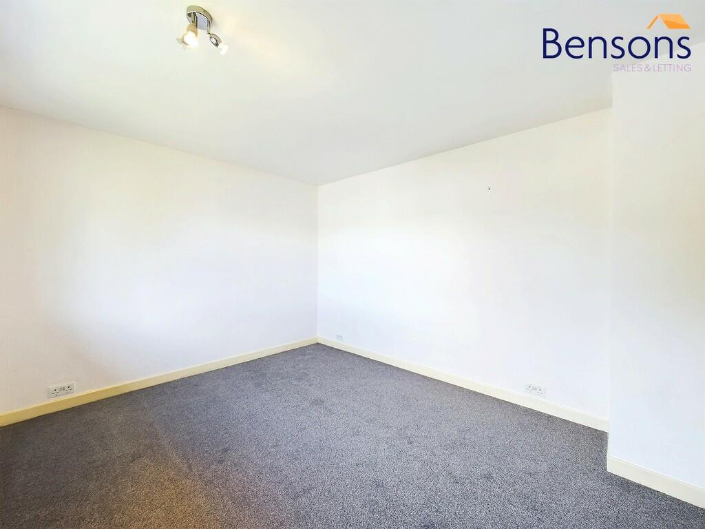 CAM01596G0-PR0295...