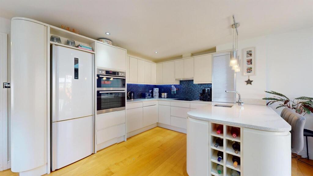 680b600e9cb515ab4f01759b_38506905cdae542fb2664ec03