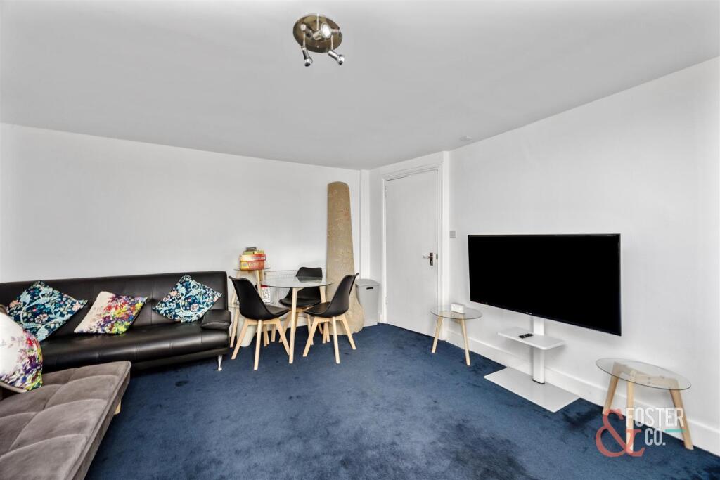 Lansdowne Place, 44-019.jpg