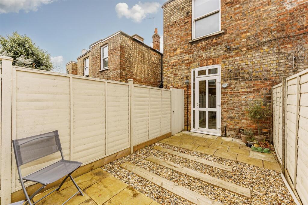 54 Brouncker Road-7.jpg