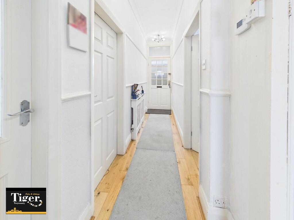 CAM02176G0-PR0662...