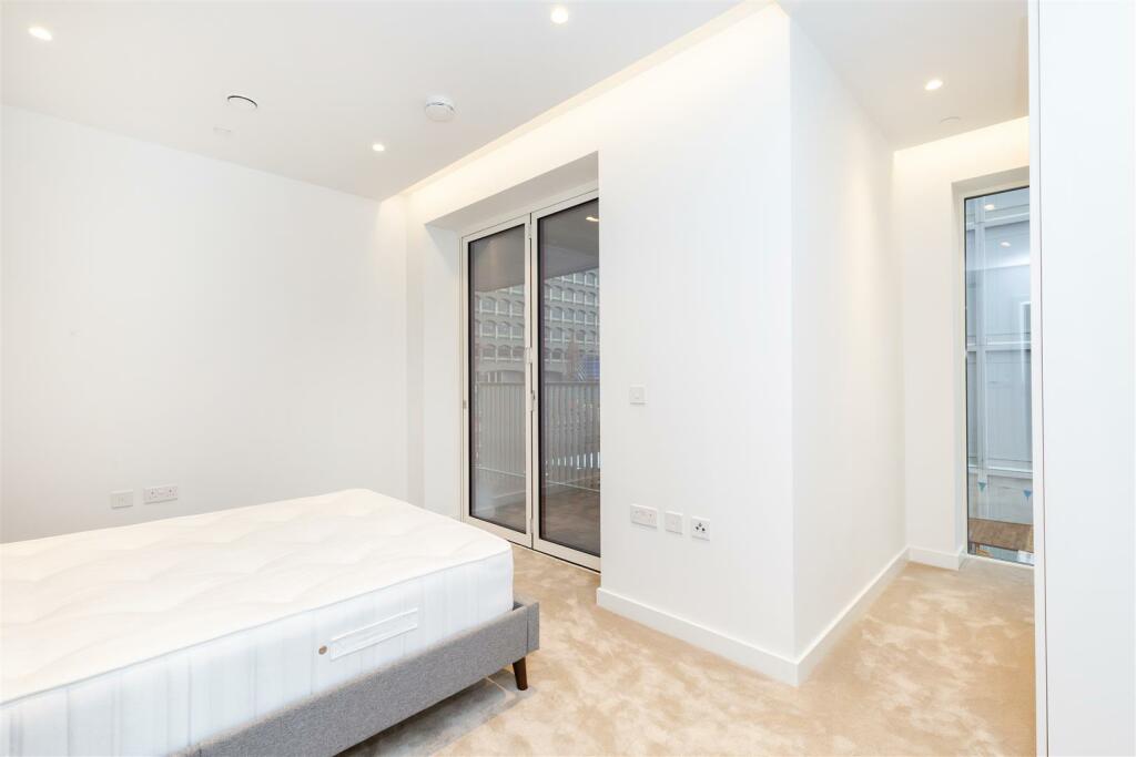 4 Peterborough House-9.jpg