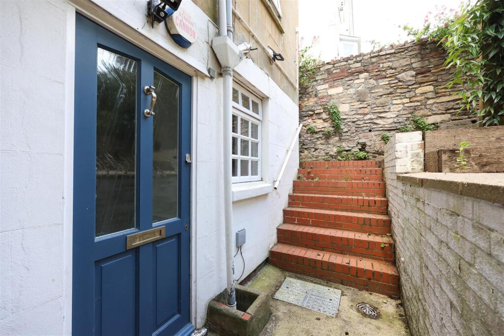 GF 139 Redland Road 22.JPG