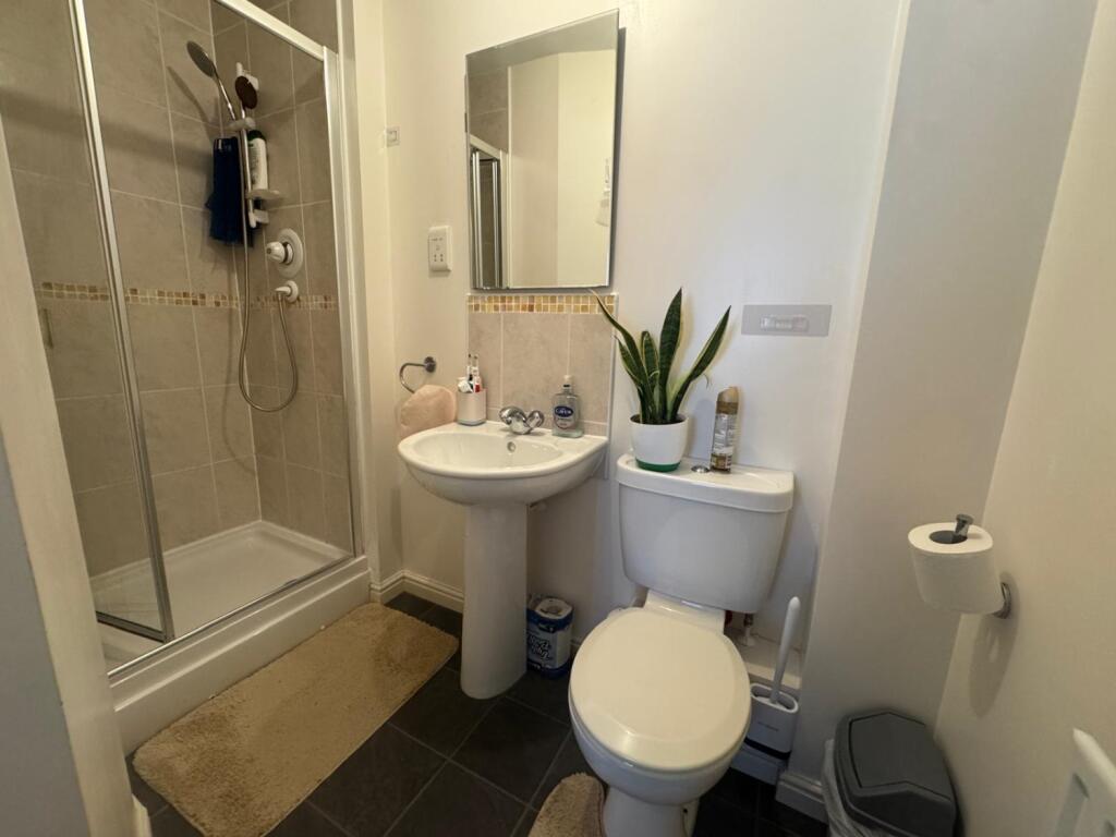 Ensuite bathroom