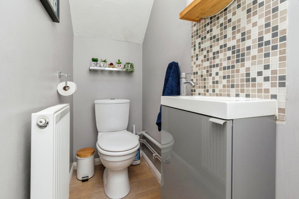 Downstairs Cloakroom