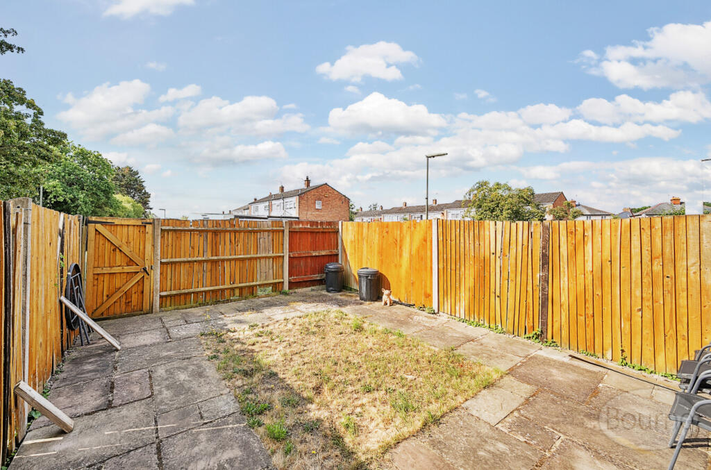 e5843228-d8f0-447...