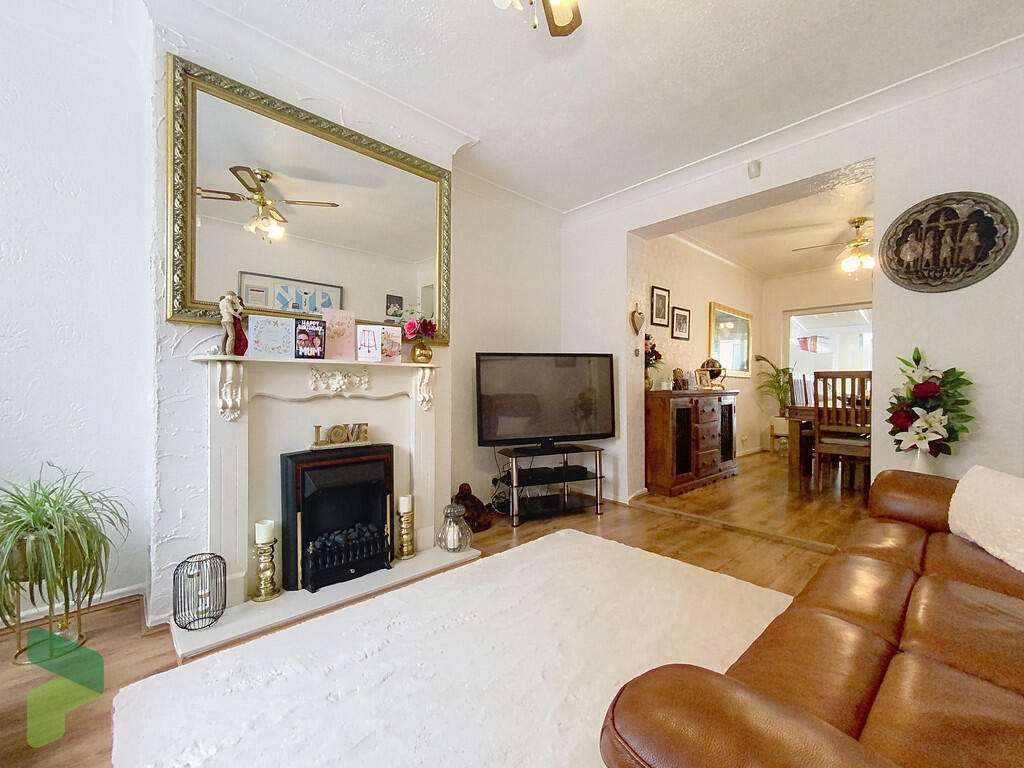 Lounge through to...