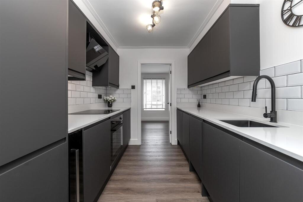 17MalthouseCourt-20.jpg