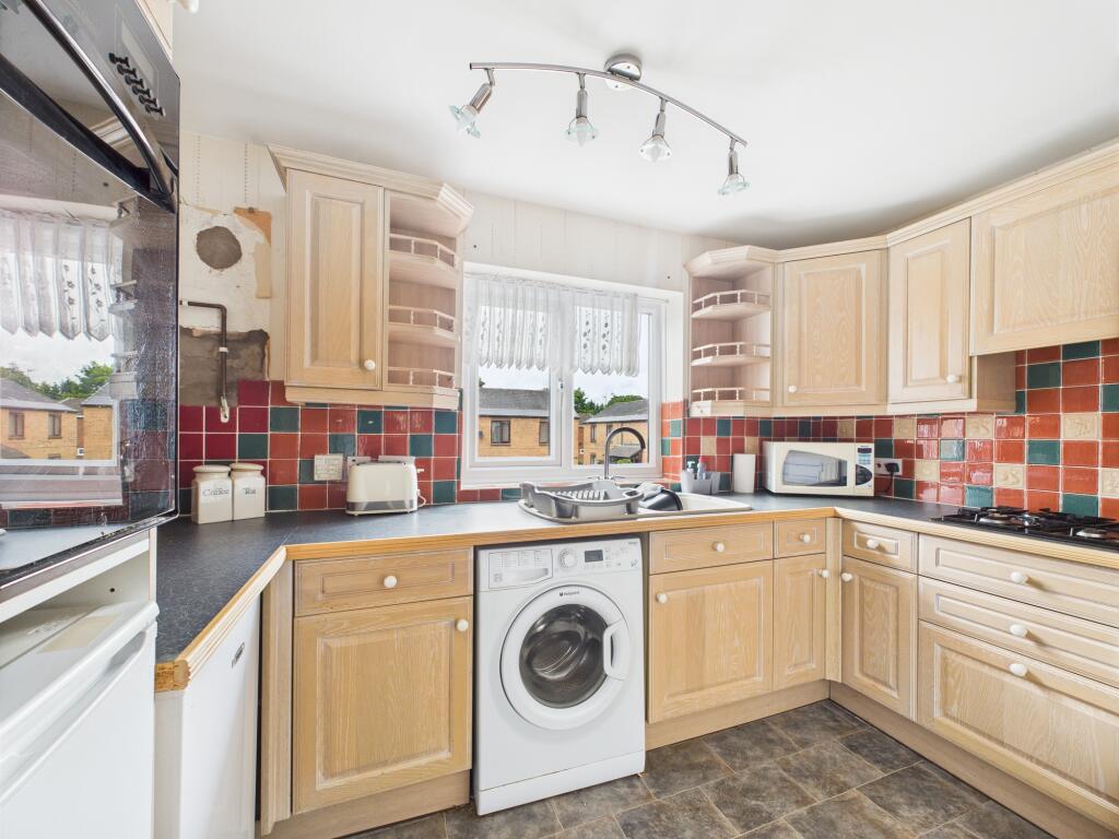 CAM03674G0-PR0536-STILL004