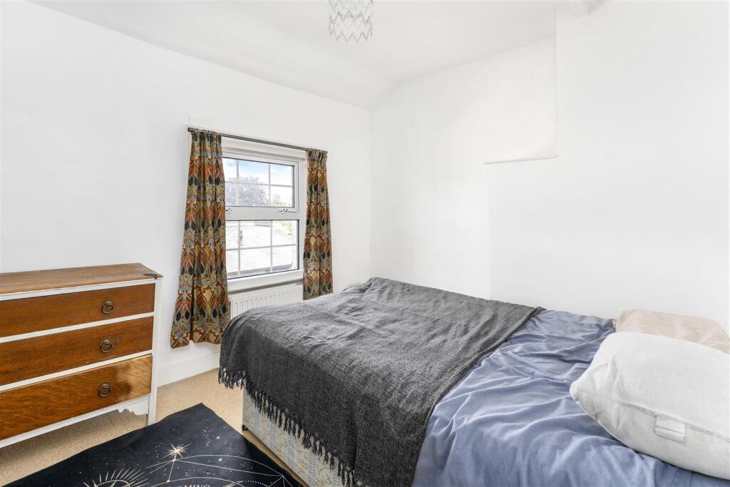 17 Crouch Street, Banbury-19.jpg