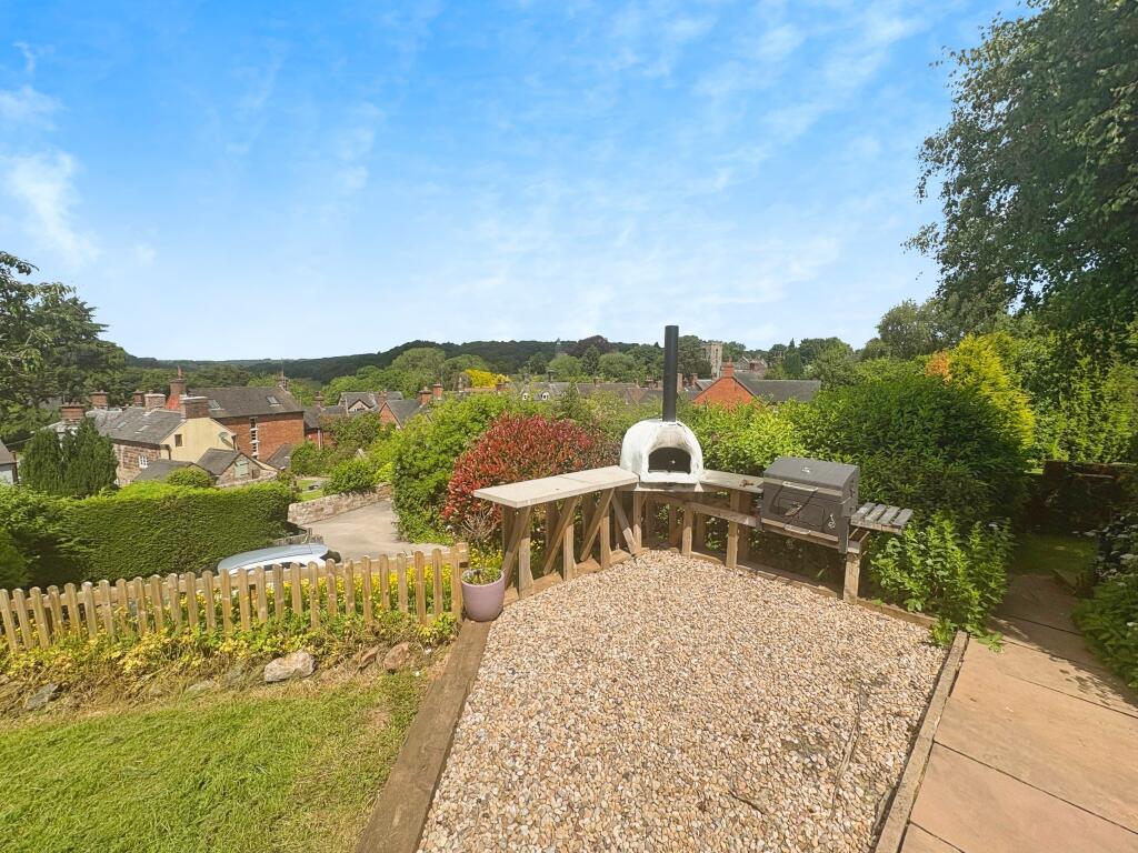Garden &amp; View