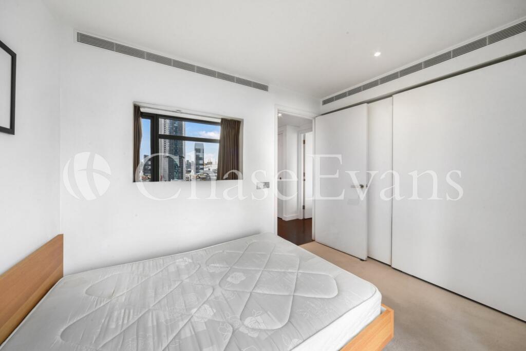 West Tower, 1 Pan Peninsula, Canary Wharf, E14