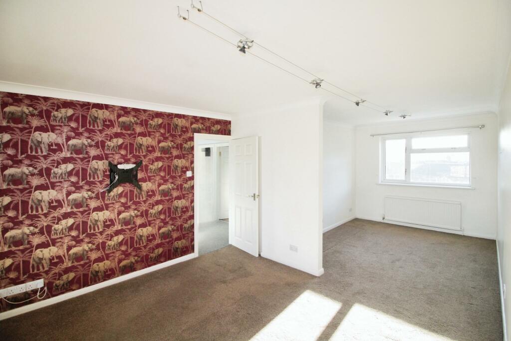 Master bedroom throughout