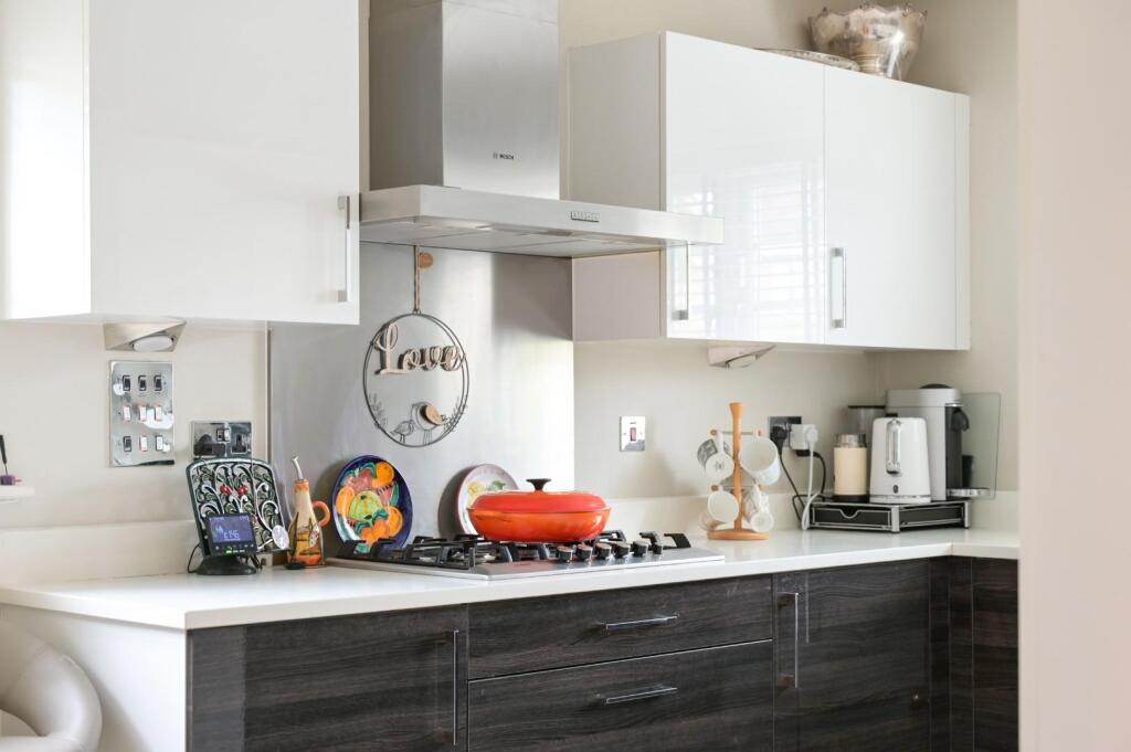 MANGGOLIA DRIVE, (11).jpg