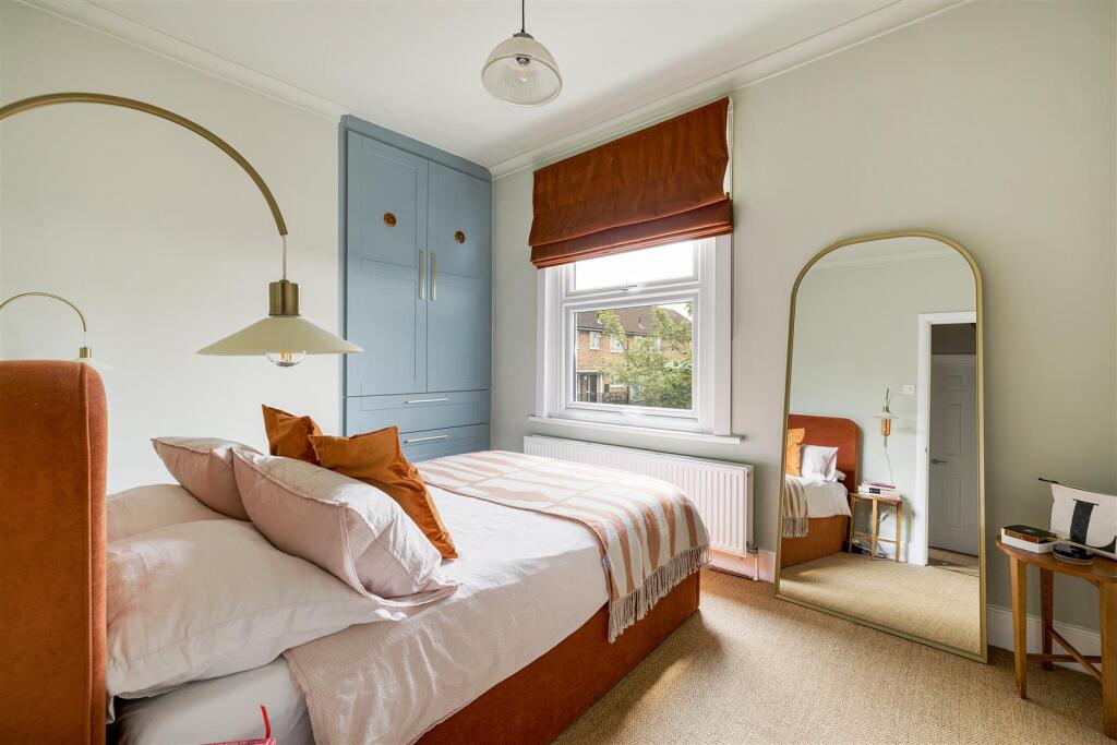 Grange Park Road, E10
