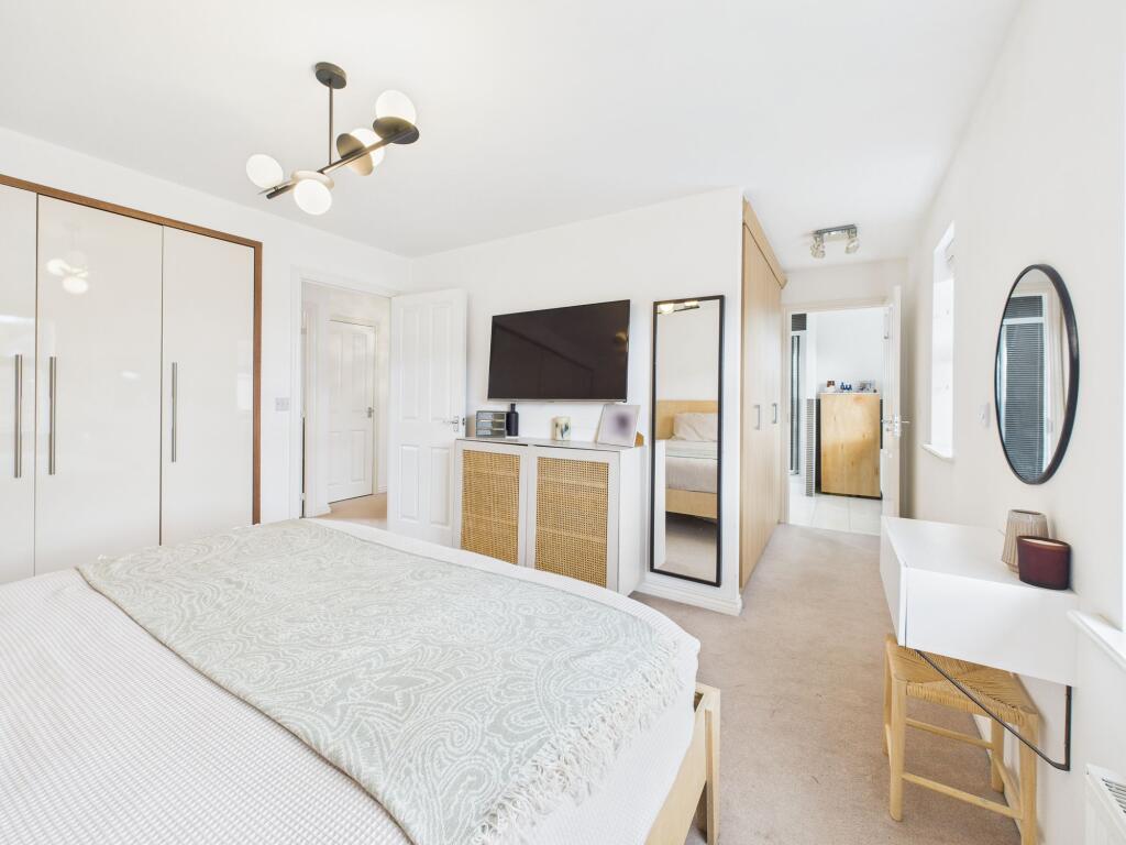 Bedroom One (First Floor)