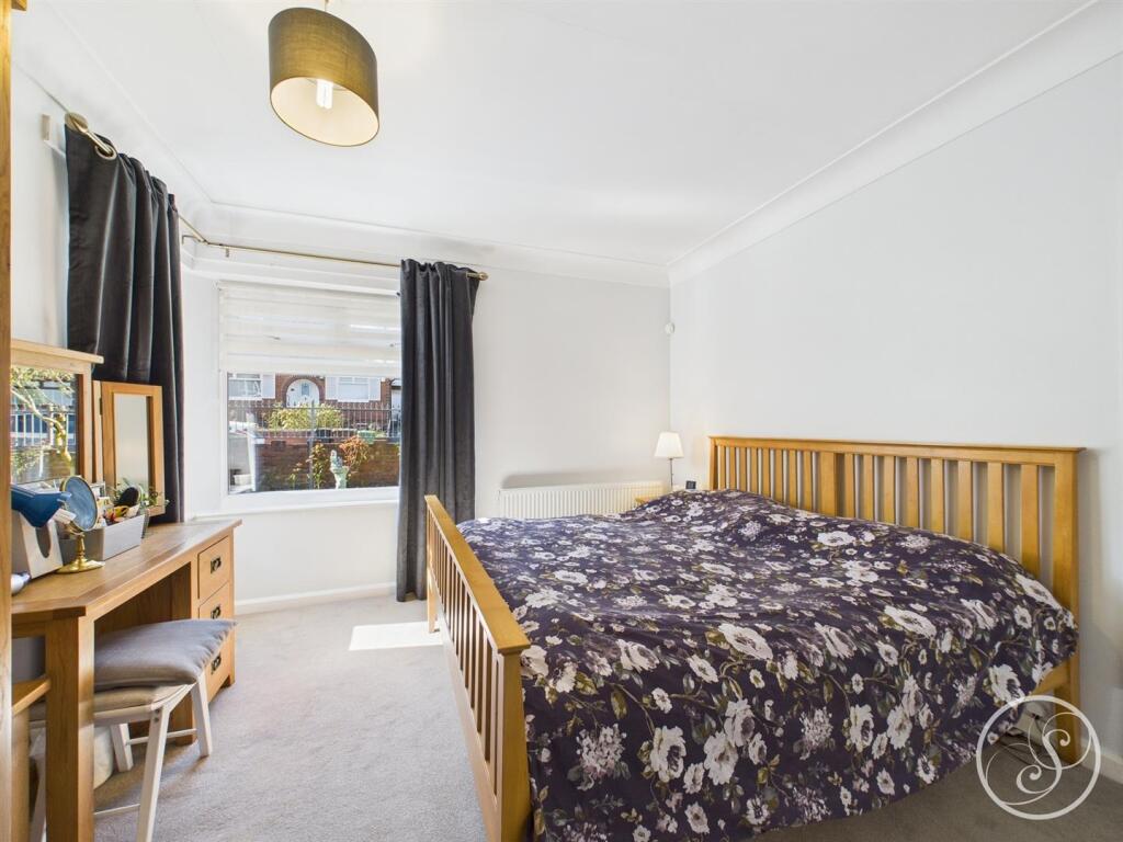 Bed 1