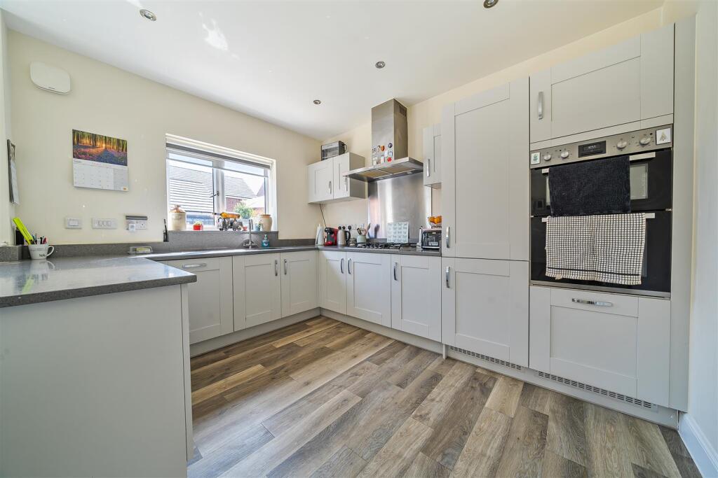 40 Woodcock Way, Ashby