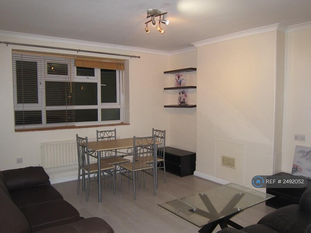 Lounge - Pic 1