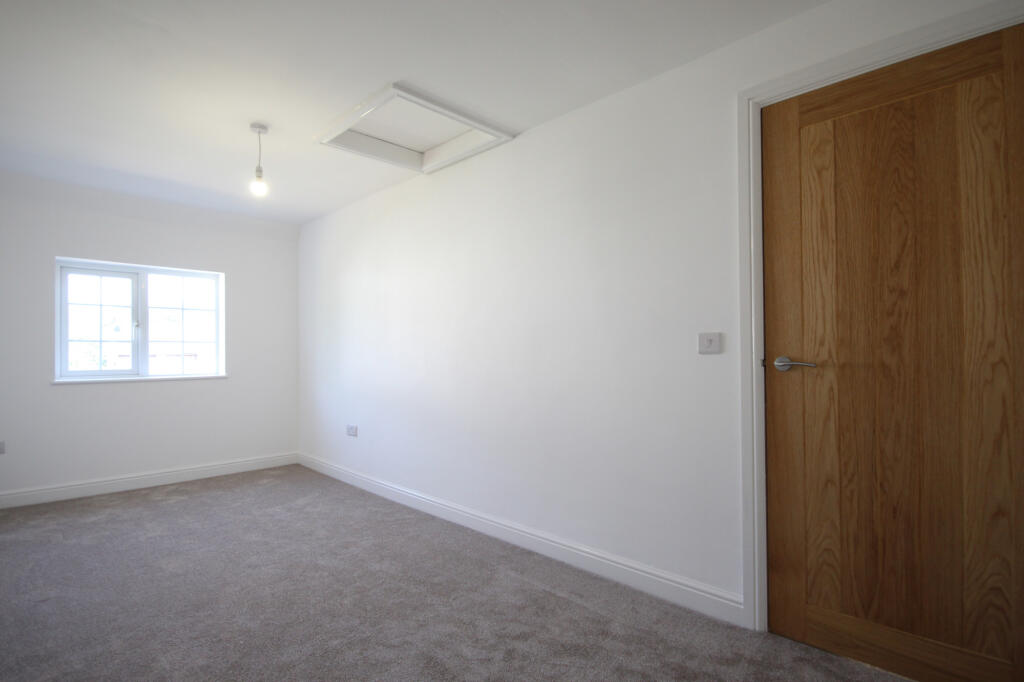 Main Bedroom 