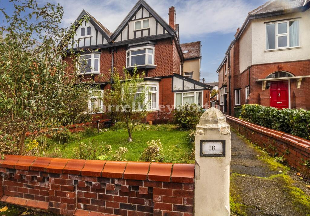 External T202509161629.jpg