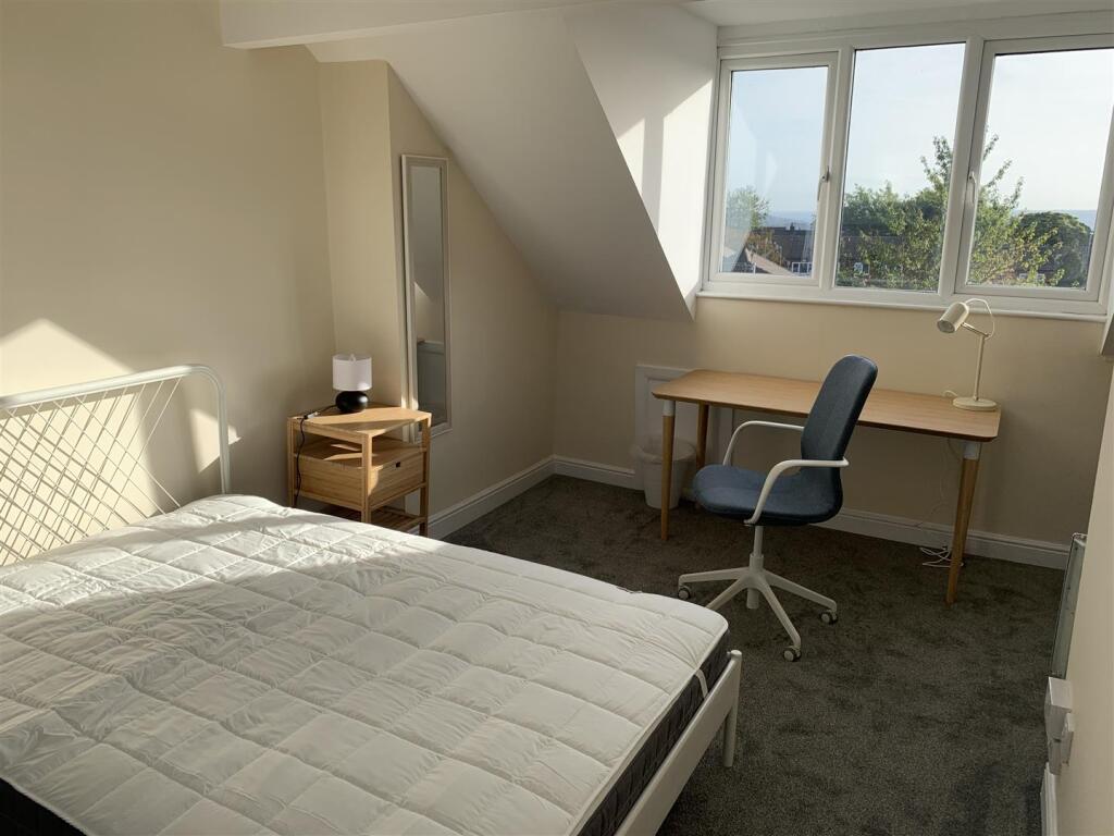 Attic Bedroom 1.JPG
