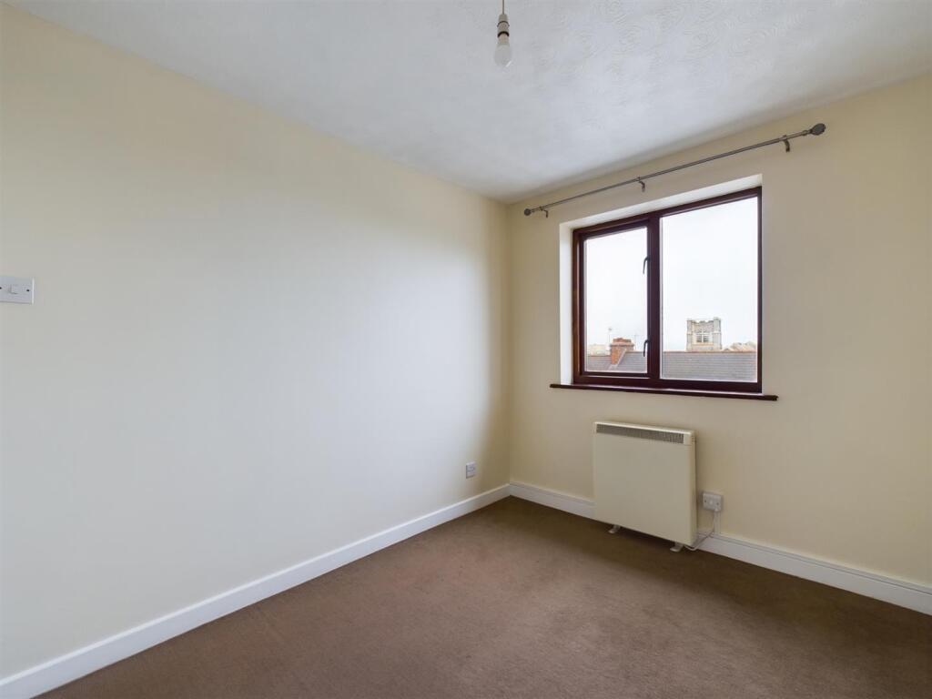 6 Jenkins Court Bedroom 2