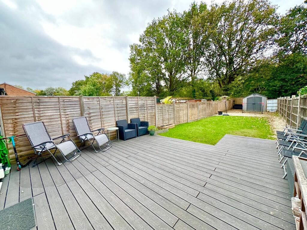 IMG-20251007-WA00...