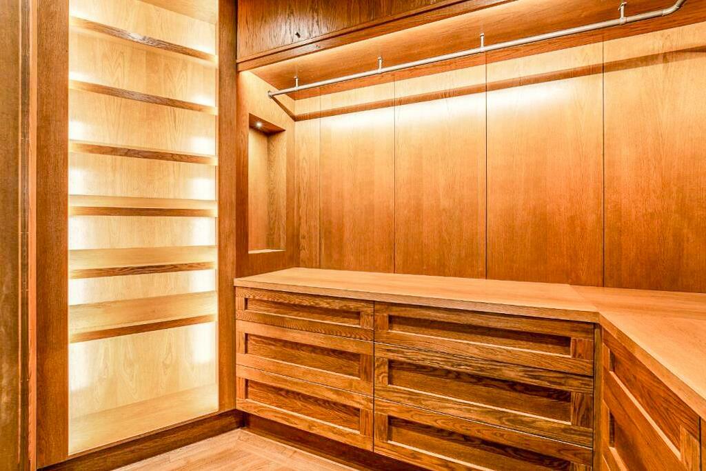 Dressing area