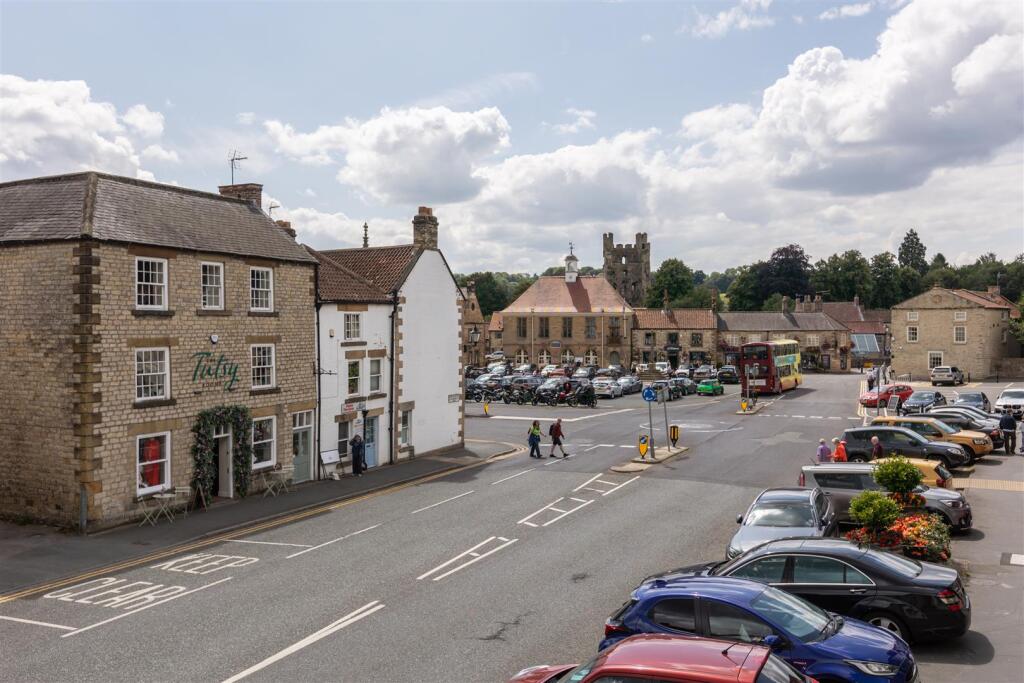 Bondgate 3 Apartment-1.jpg