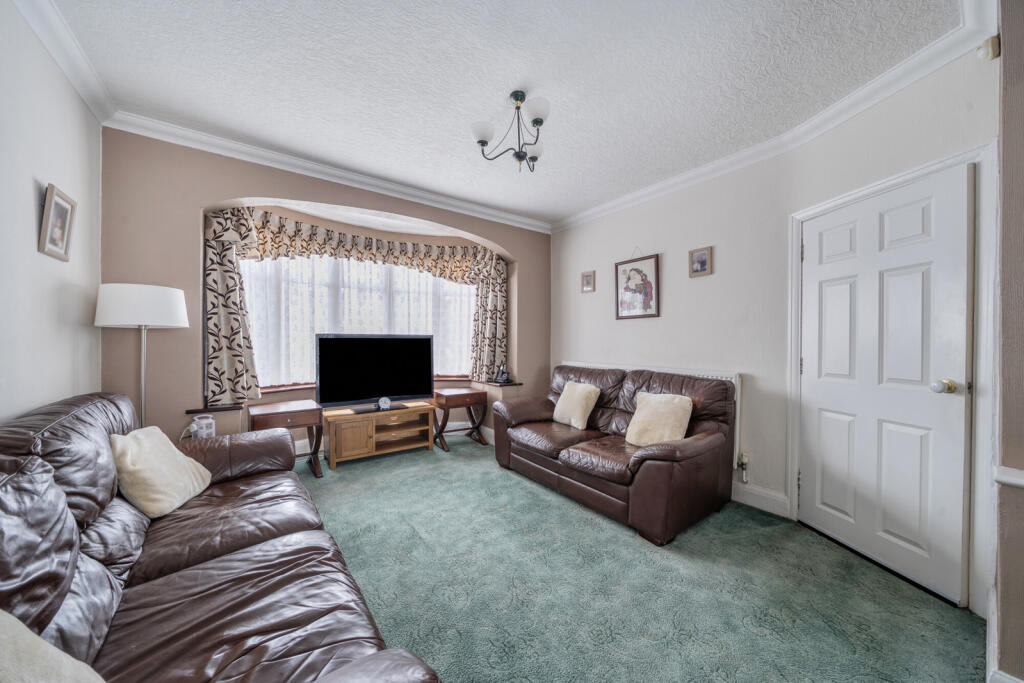 1368917-12-68ee3b...