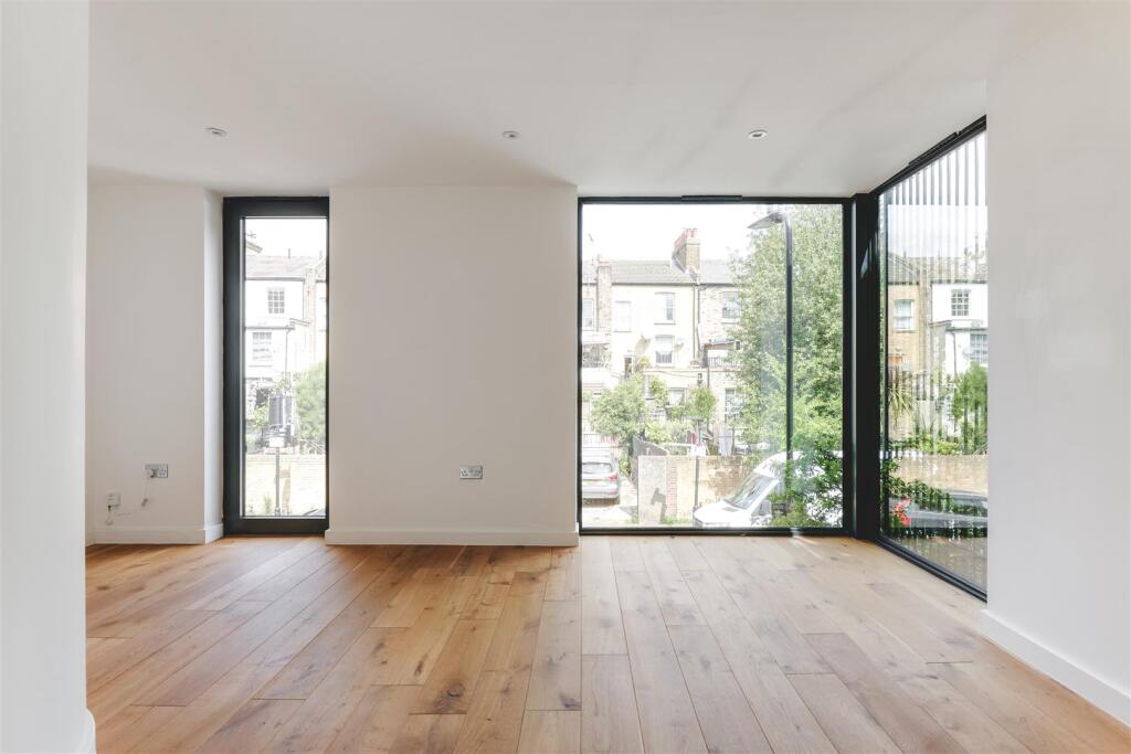 Wilton Way-15.jpg