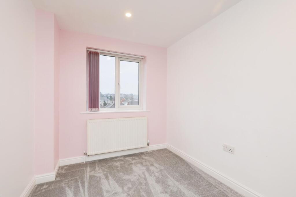 BEDROOM NO.4