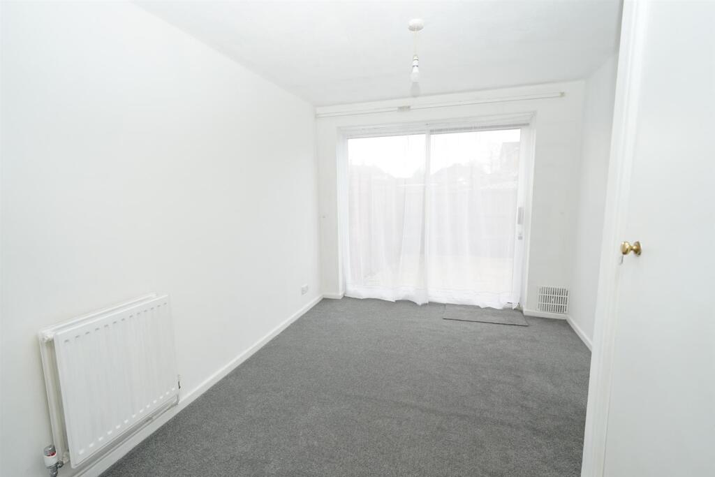 Dining Room.jpg