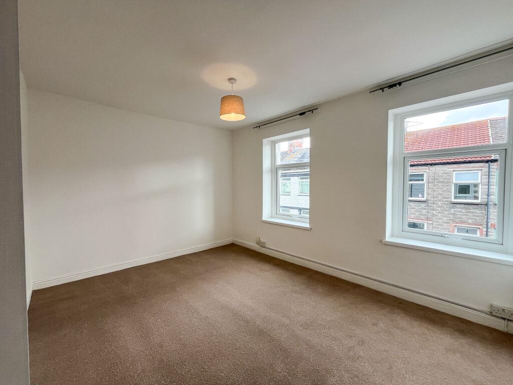 Bedroom 1 (First Floor Front)