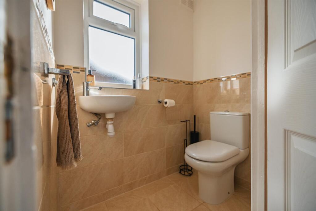 4 Bowness Ave-65.jpg