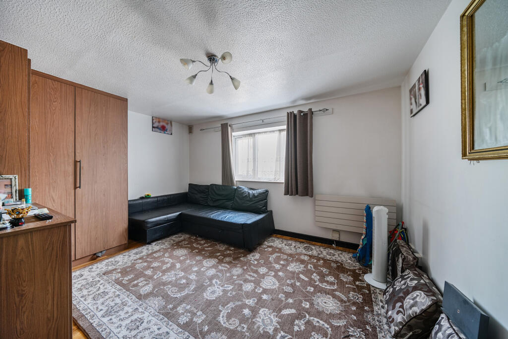 1334925-2-689396d...