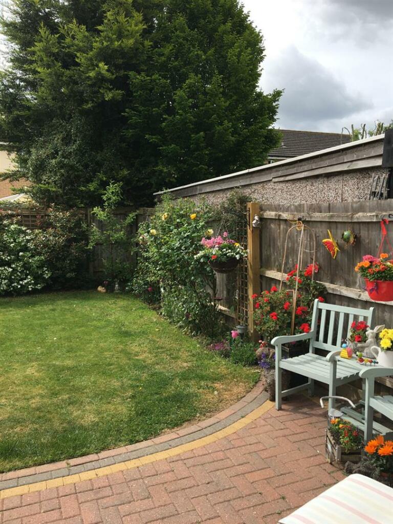 Rear Garden-3.JPG